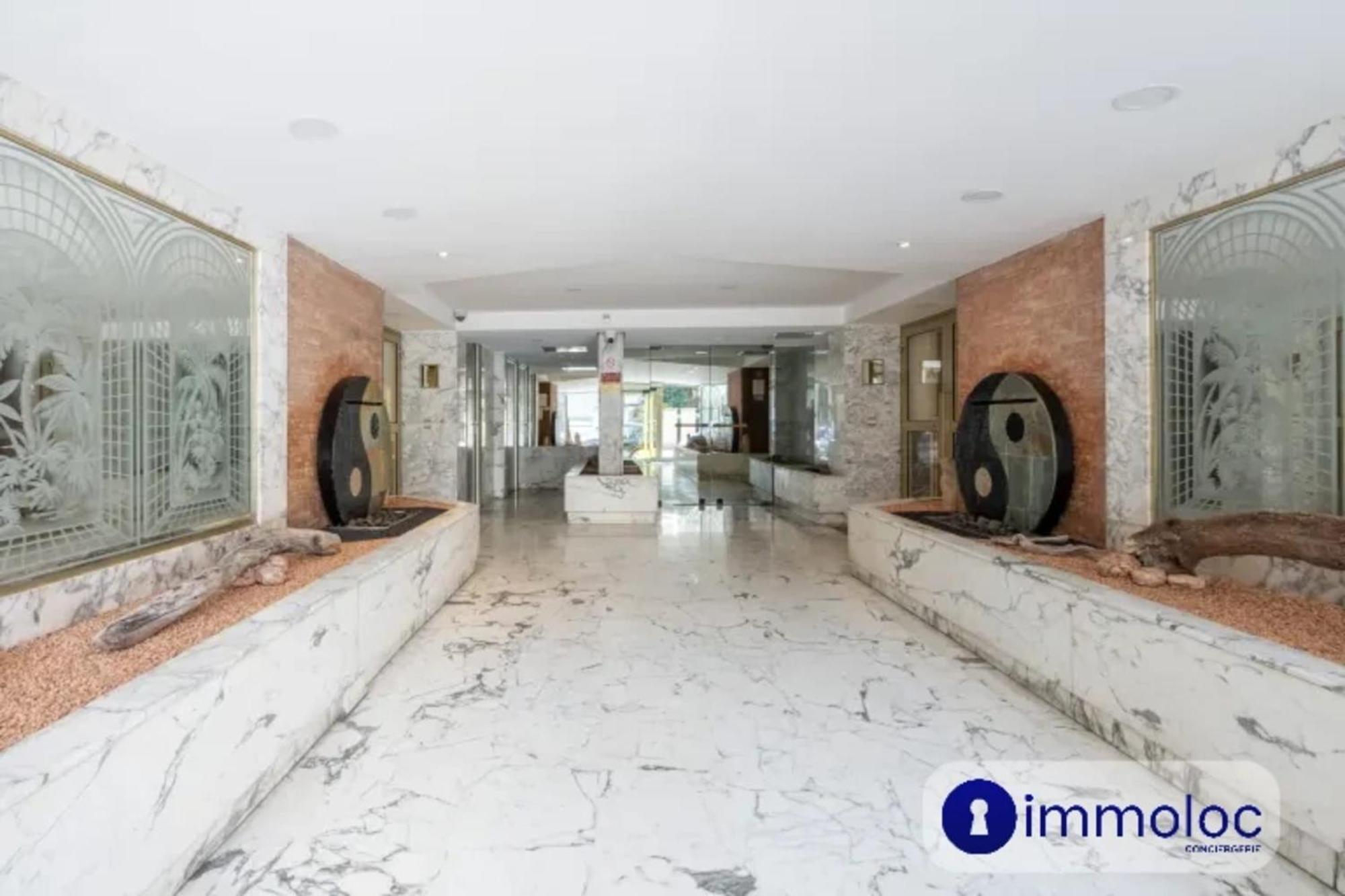 Air-Conditioned Apartment With Terrace Sea View Ница Екстериор снимка